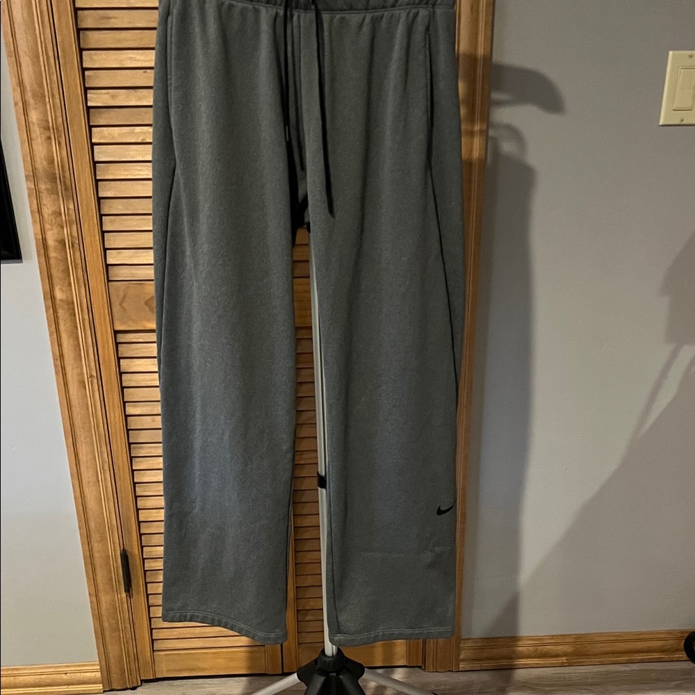 Nike Men's Charcoal Joggers (93)